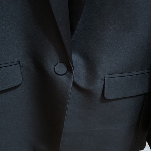 Black Sandro Satin dinner jacket size 38 - Picture 4 of 6